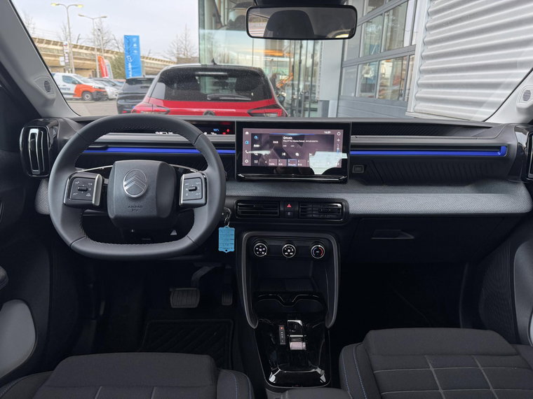 Vehicle Image 27