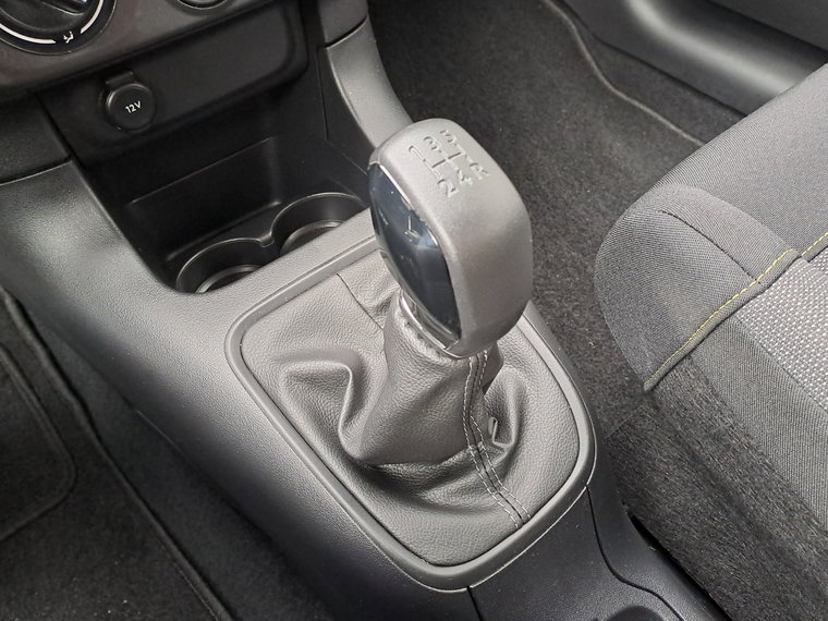 Vehicle Image 26