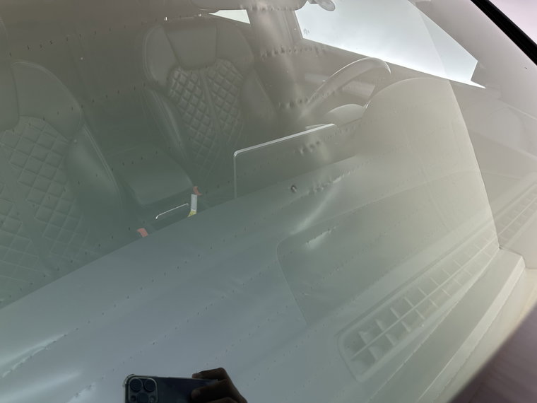 Vehicle Image 33