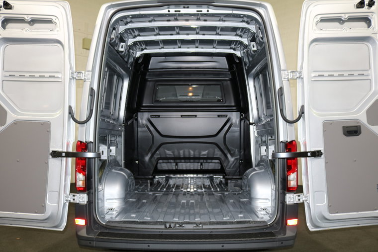 Vehicle Image 14