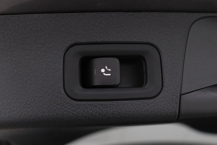 Vehicle Image 51
