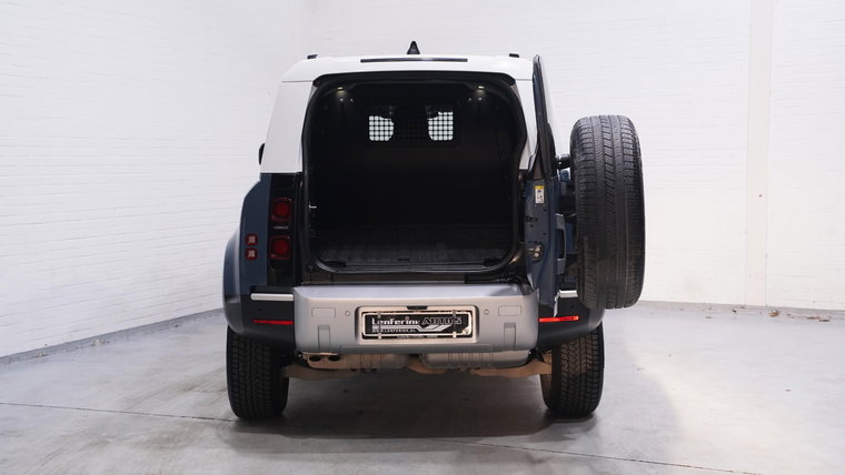 Vehicle Image 11