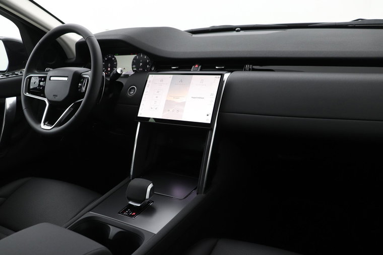 Vehicle Image 19