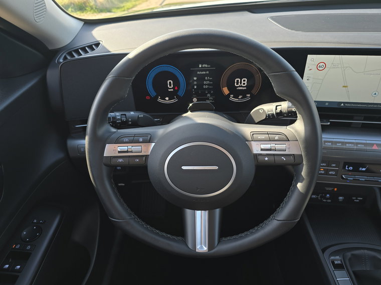 Vehicle Image 24