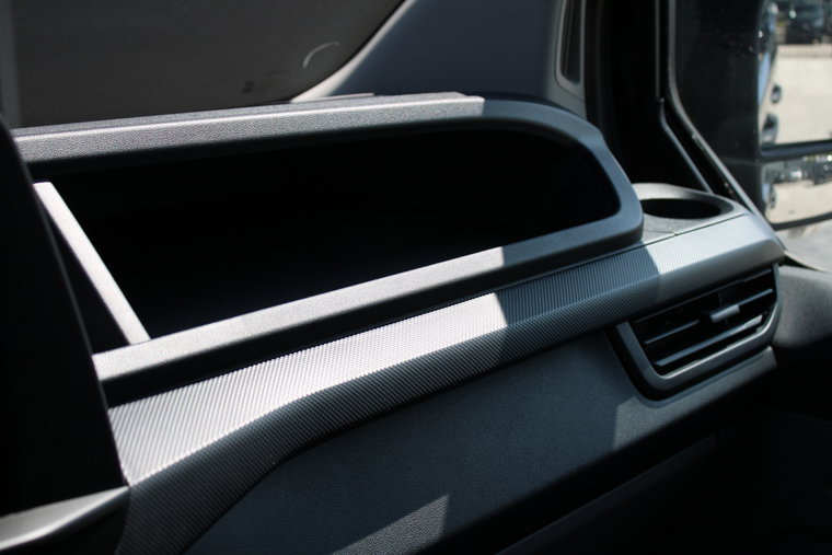 Vehicle Image 35