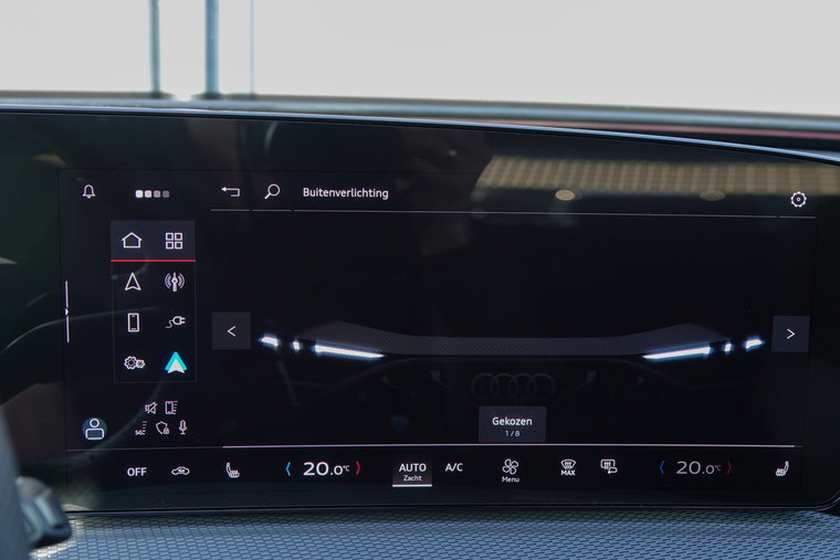 Vehicle Image 42
