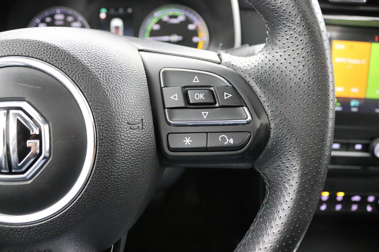 Vehicle Image 23
