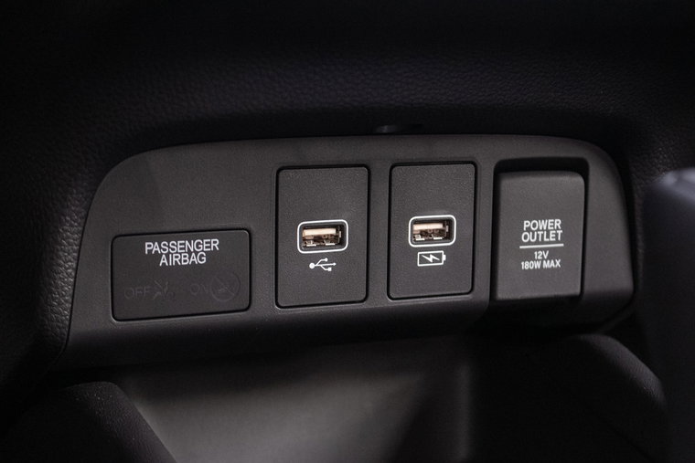 Vehicle Image 22