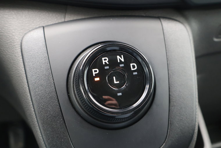 Vehicle Image 32