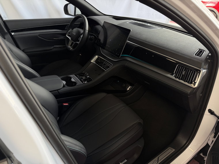 Vehicle Image 31