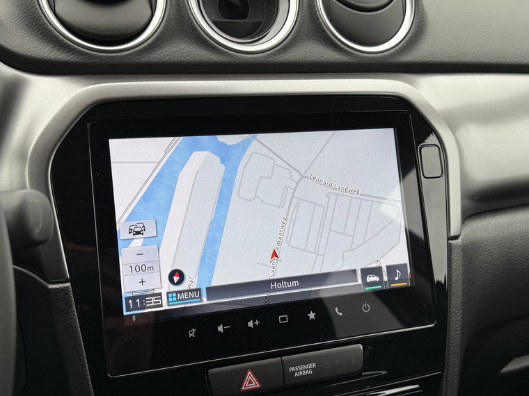 Vehicle Image 19
