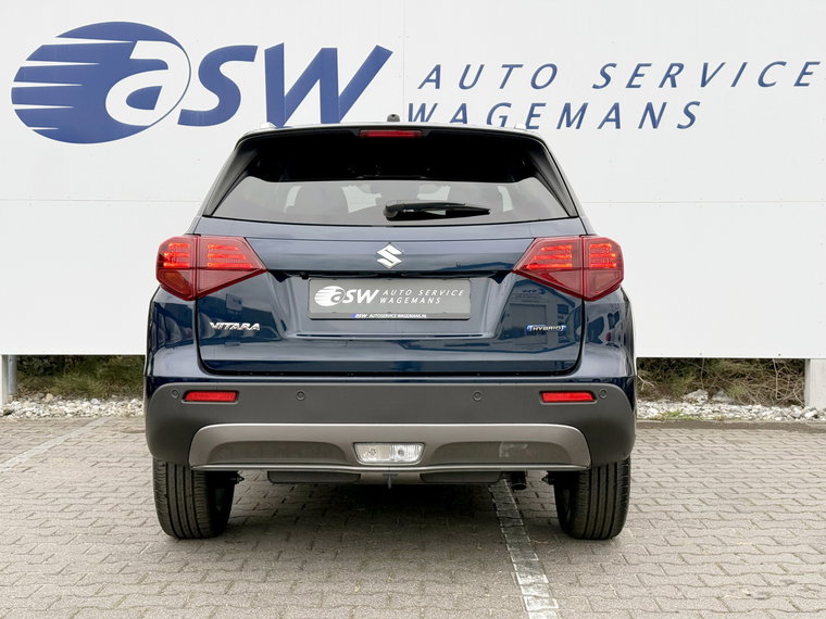 Vehicle Image 6