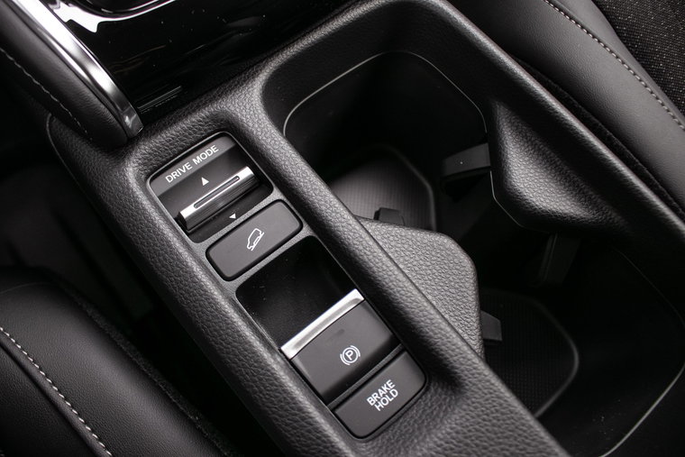 Vehicle Image 24