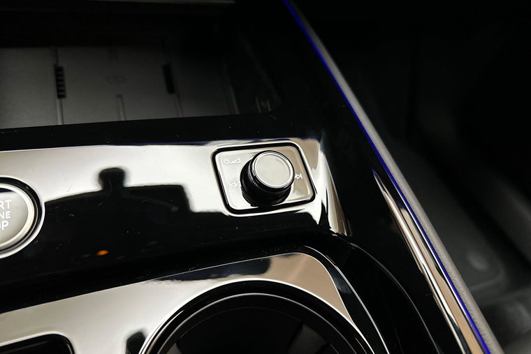 Vehicle Image 39