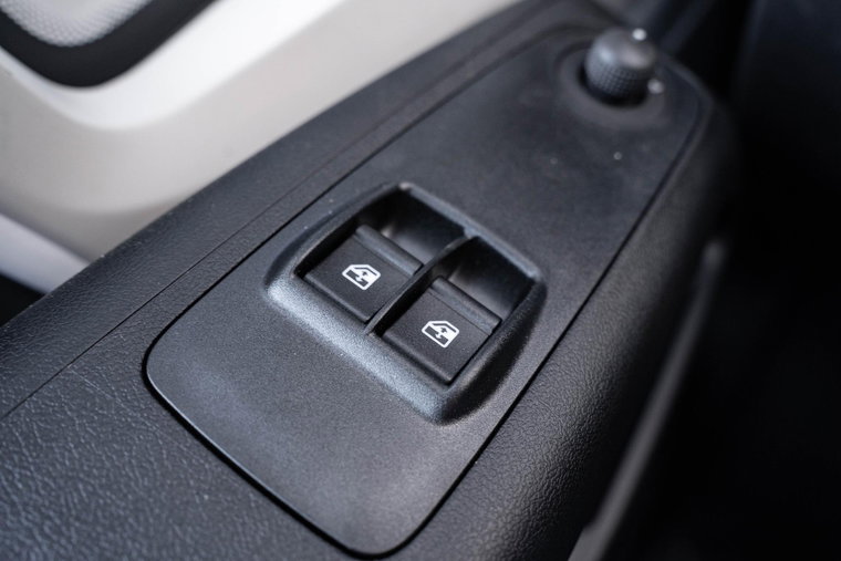Vehicle Image 36