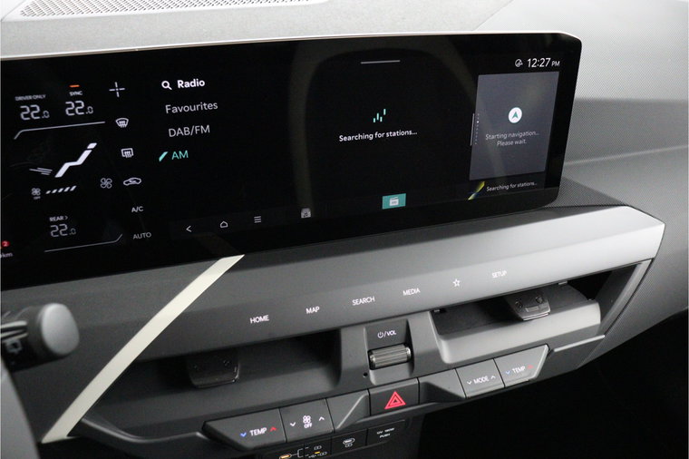 Vehicle Image 52