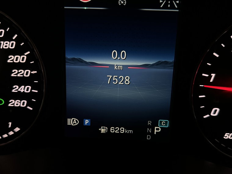 Vehicle Image 26