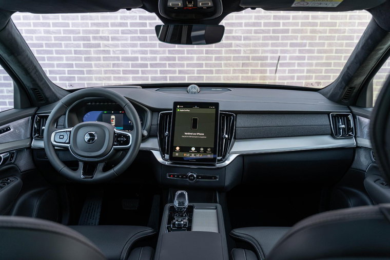 Vehicle Image 28