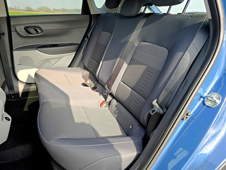 Vehicle Image 33