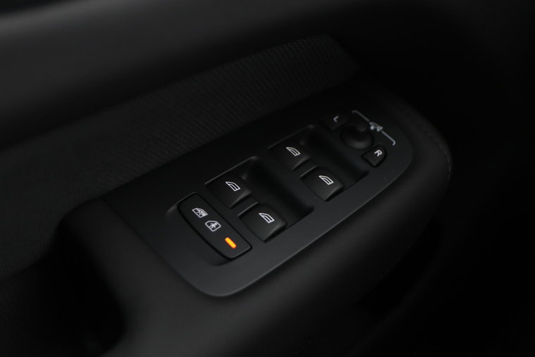 Vehicle Image 39