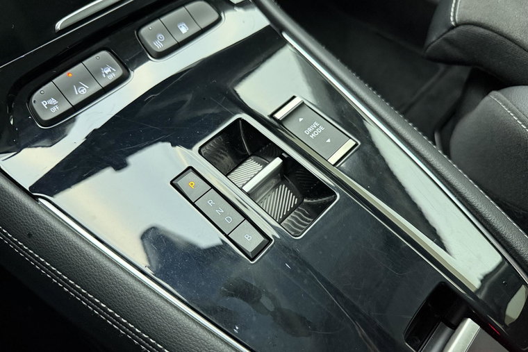 Vehicle Image 36