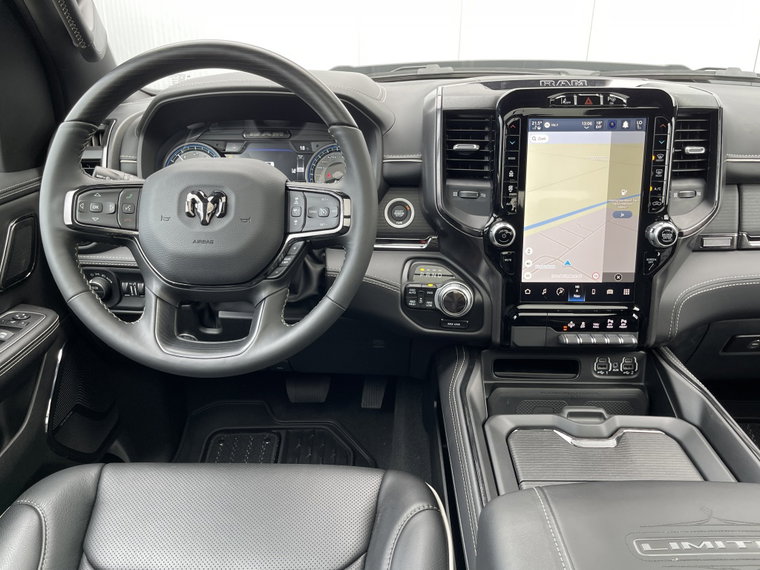 Vehicle Image 39