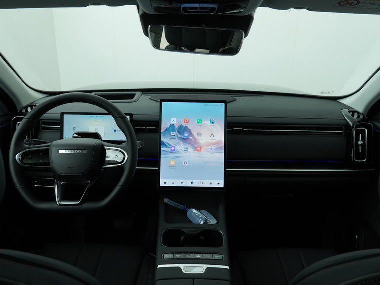 Vehicle Image 36