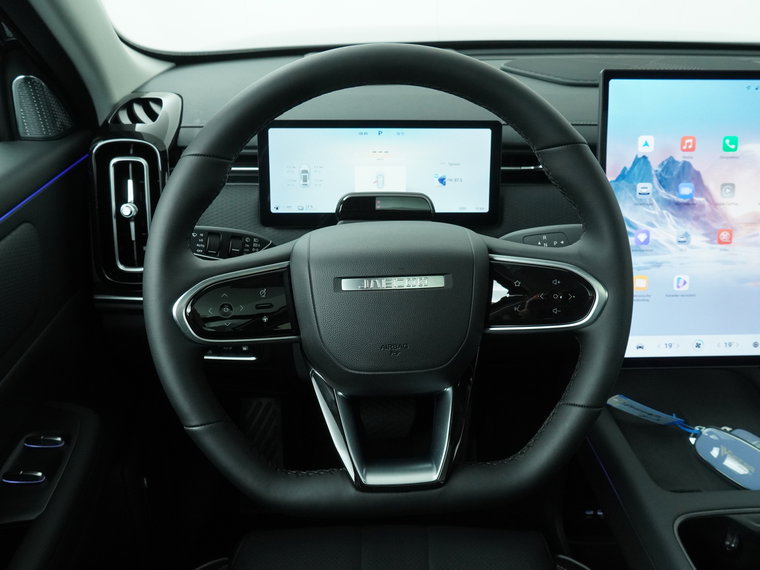 Vehicle Image 37