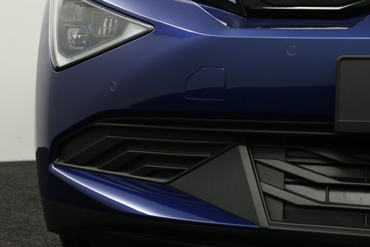 Vehicle Image 36