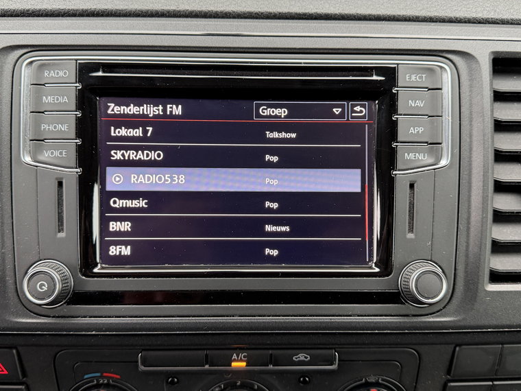 Vehicle Image 37