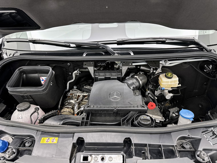Vehicle Image 32