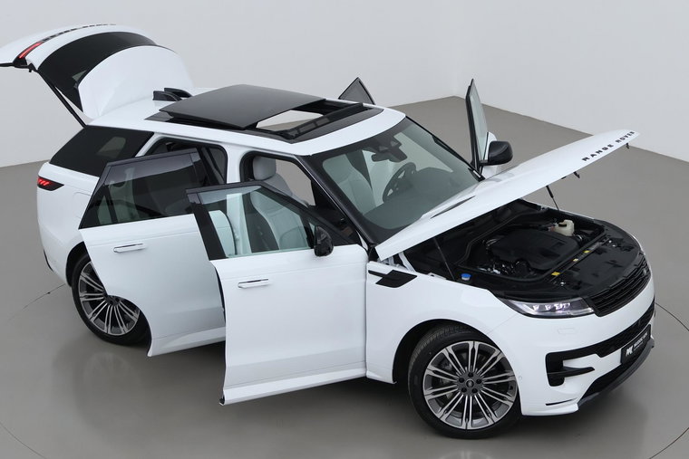 Vehicle Image 6
