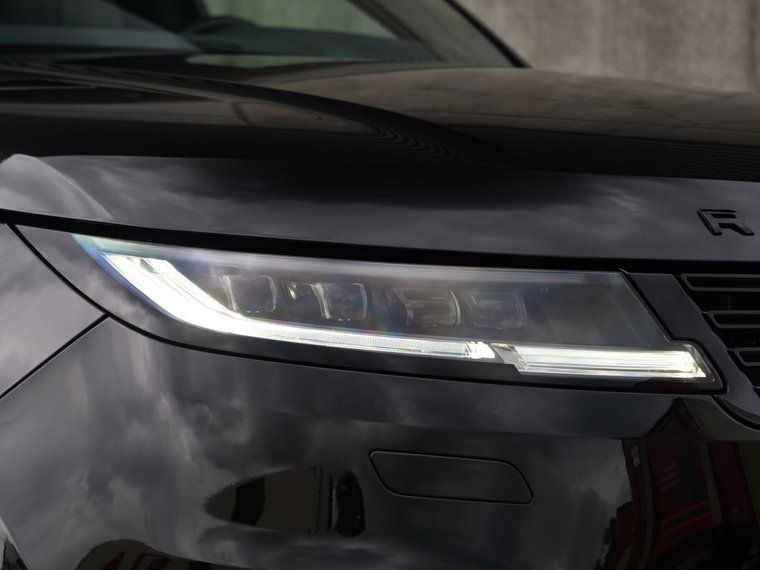 Vehicle Image 38