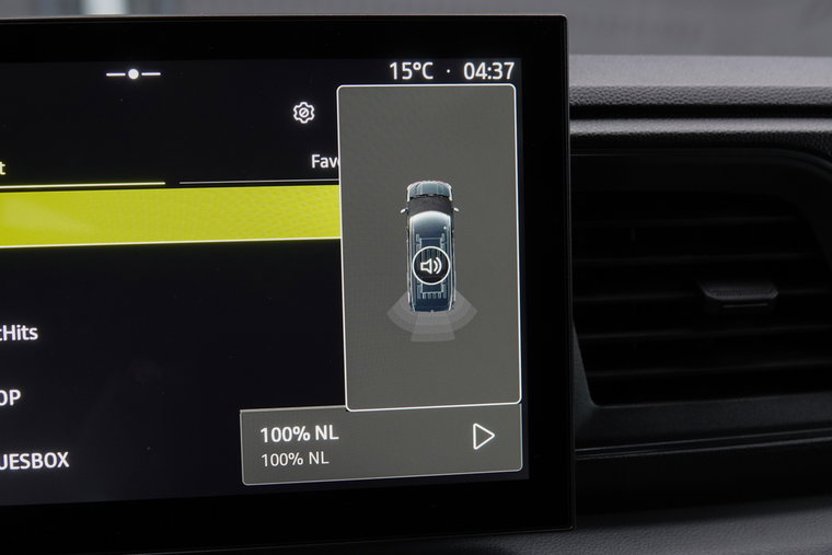 Vehicle Image 30
