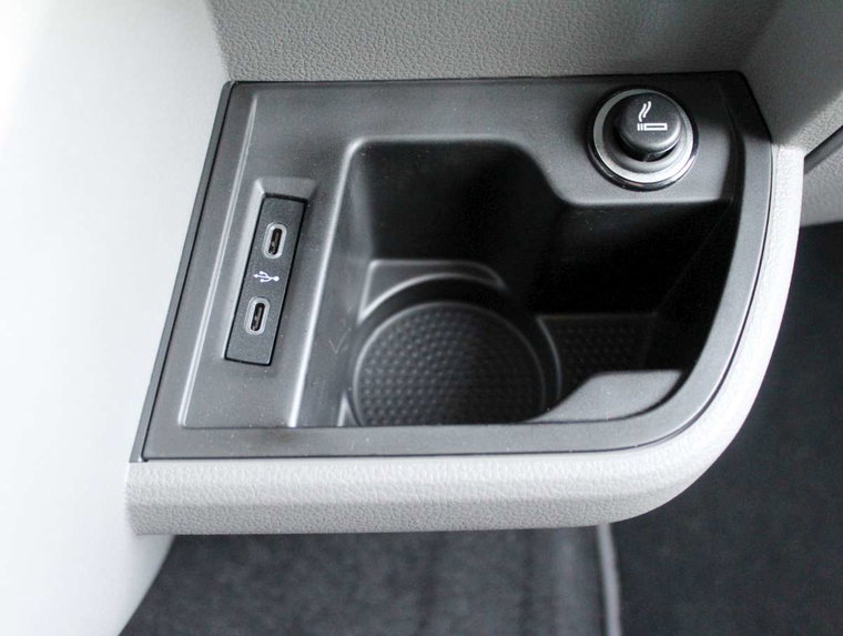 Vehicle Image 31