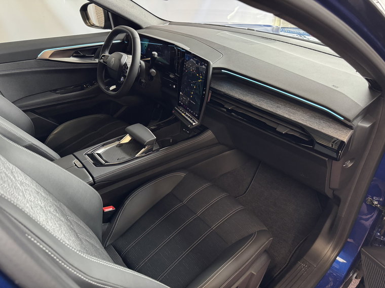 Vehicle Image 31