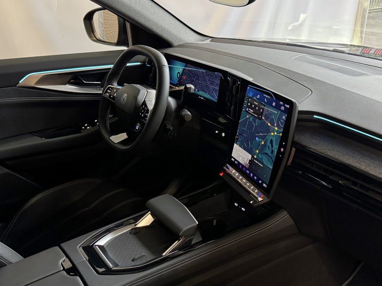 Vehicle Image 35