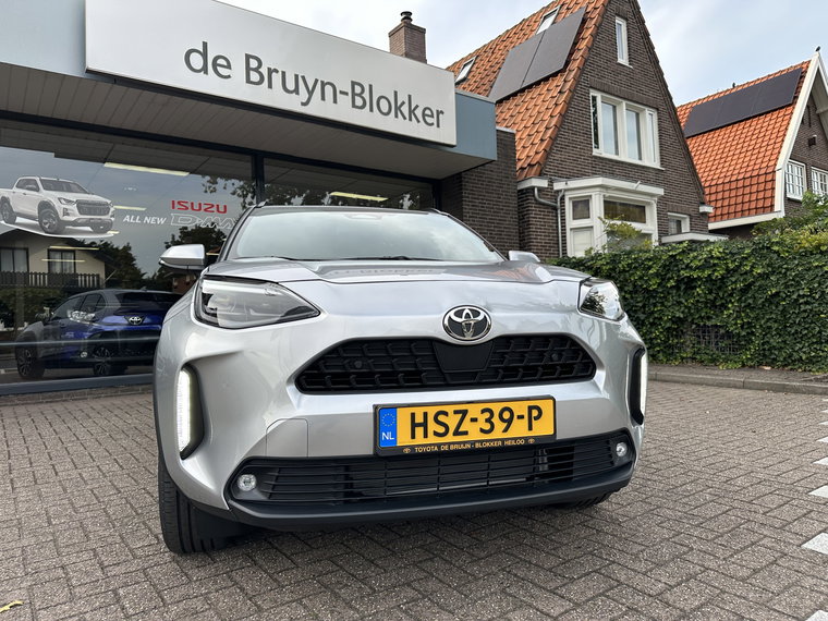 Vehicle Image 11