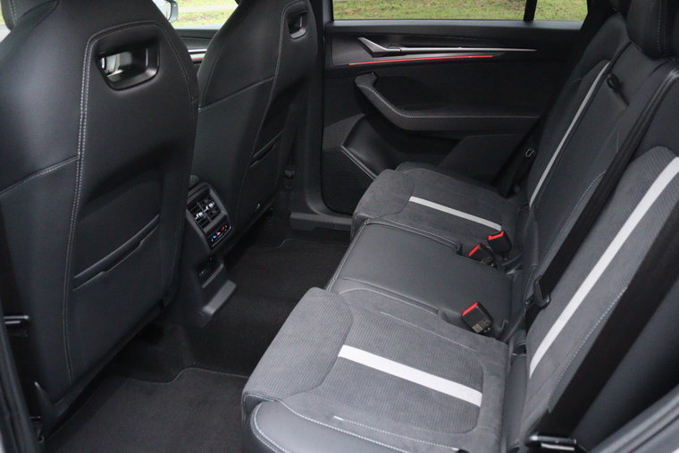 Vehicle Image 38
