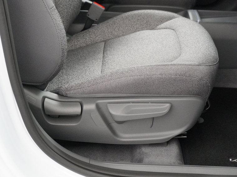 Vehicle Image 39