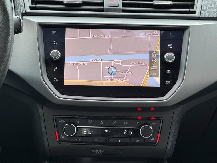 Vehicle Image 21