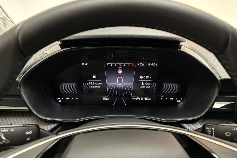 Vehicle Image 21