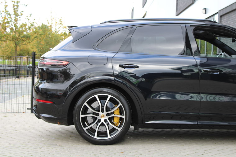 Vehicle Image 26