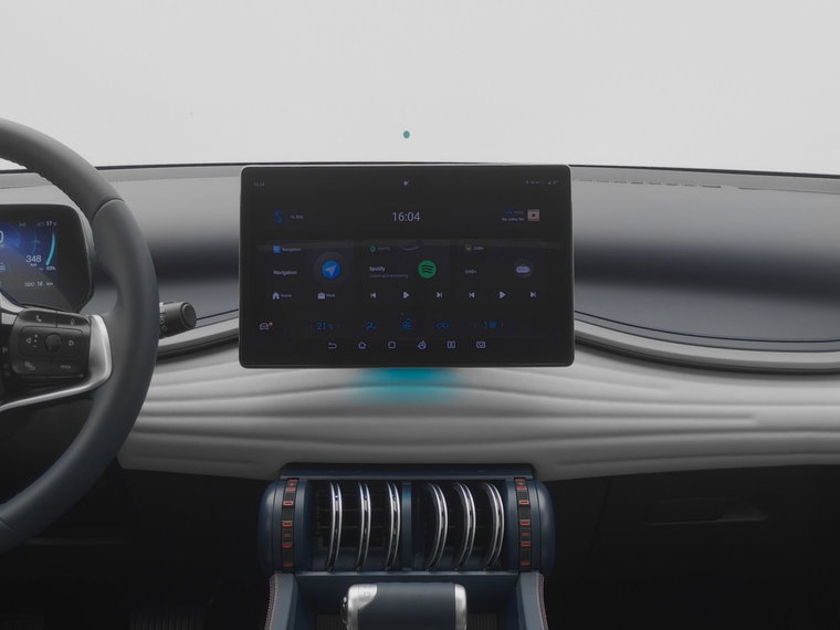 Vehicle Image 8