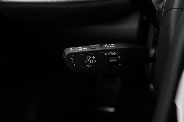 Vehicle Image 45