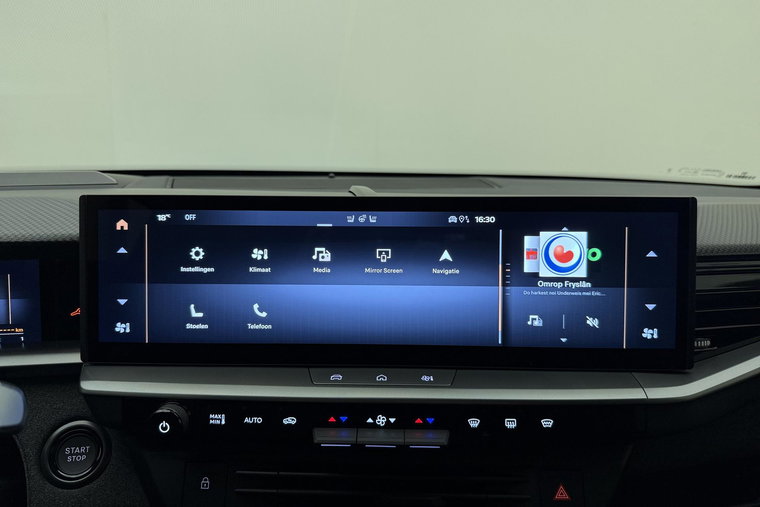 Vehicle Image 37