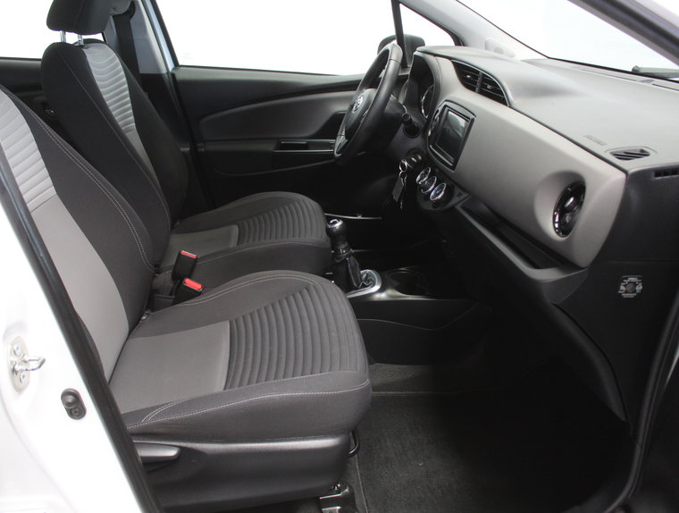 Vehicle Image 31