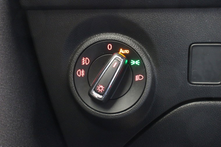 Vehicle Image 27
