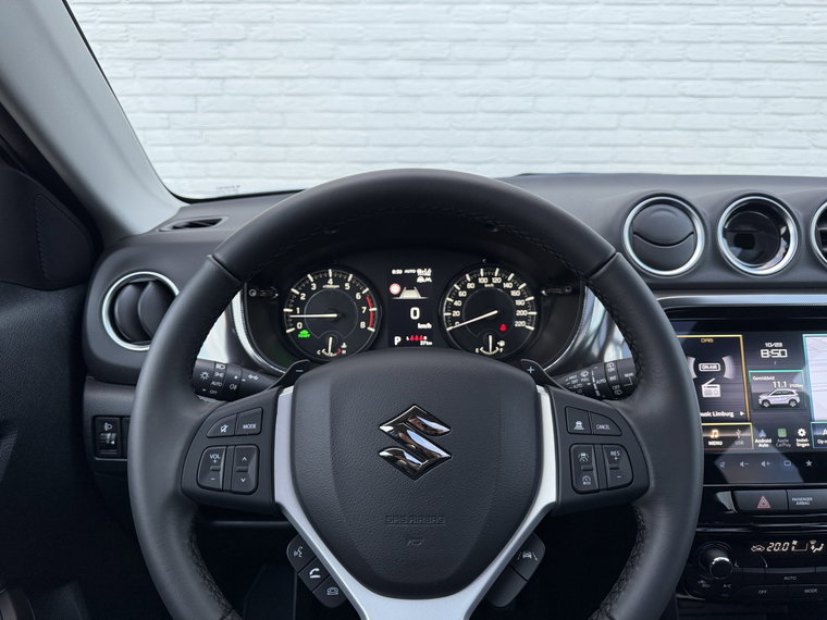 Vehicle Image 13