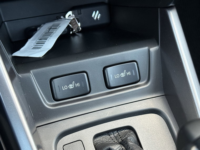 Vehicle Image 26